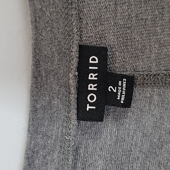 Torrid gray sweatshirt dress size 2X - Picture 3 of 7